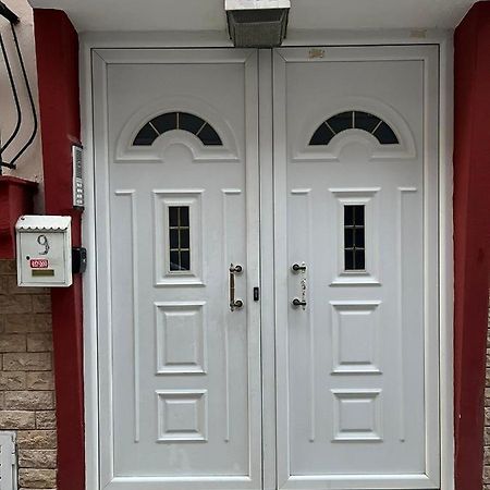 Two Bedroom Apartment In Historical Area テッサロニキ エクステリア 写真
