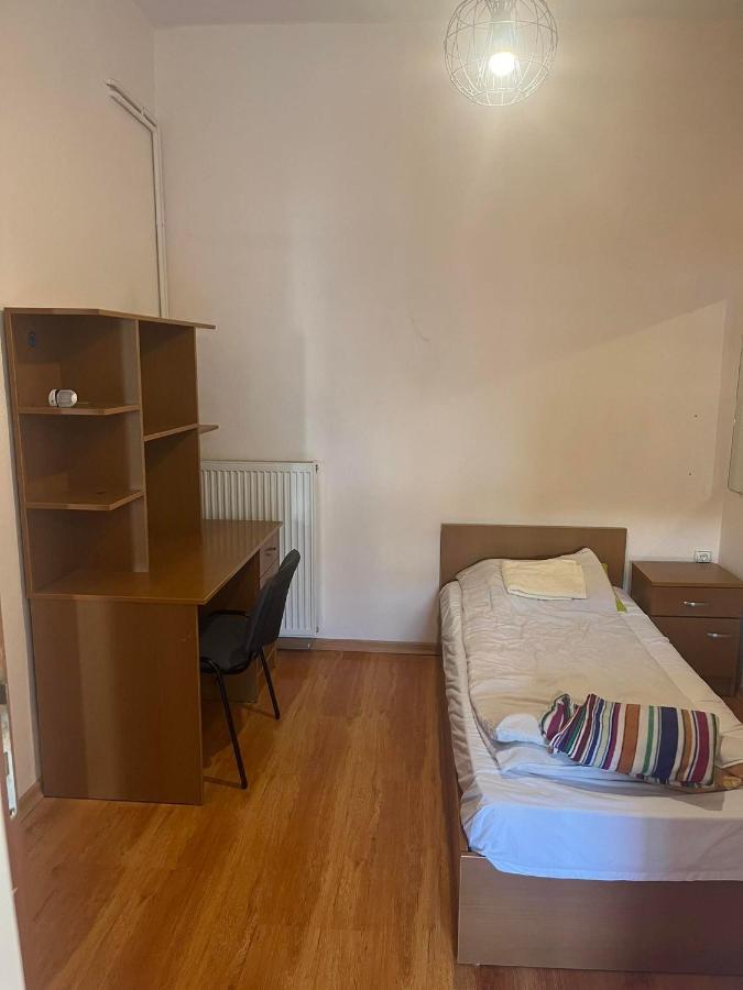 Two Bedroom Apartment In Historical Area テッサロニキ エクステリア 写真